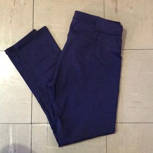 Purple Fabletics ankle length leggings